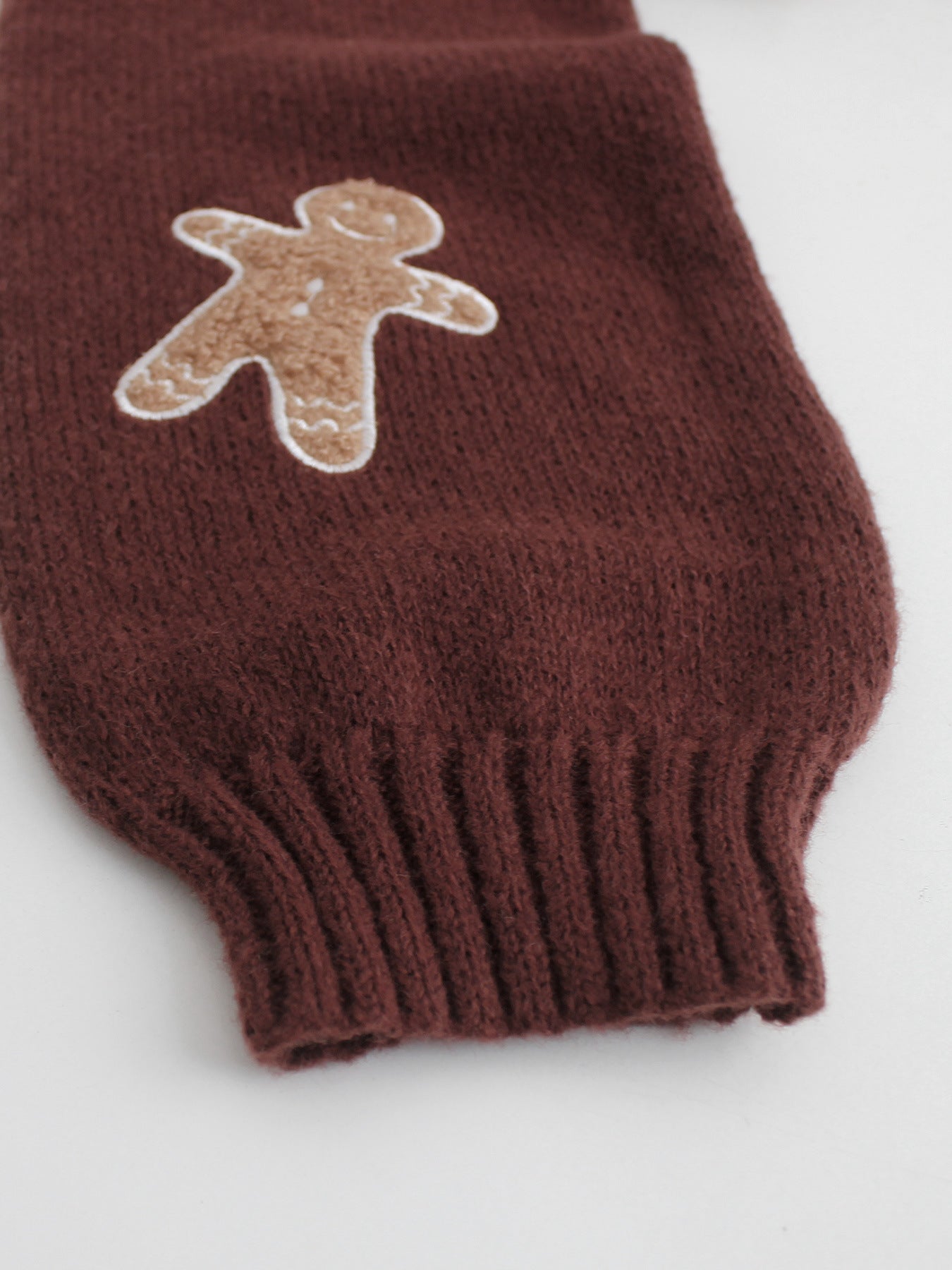 Pull Motif Bonhomme Pain d’Épices